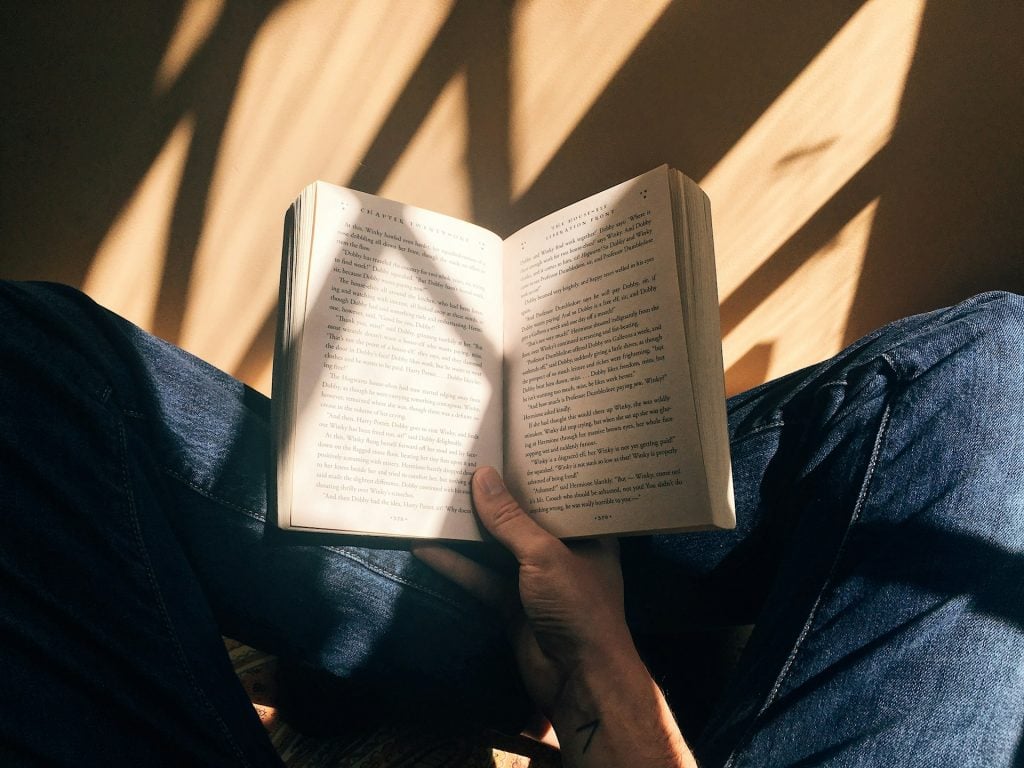 How to Read With ADHD