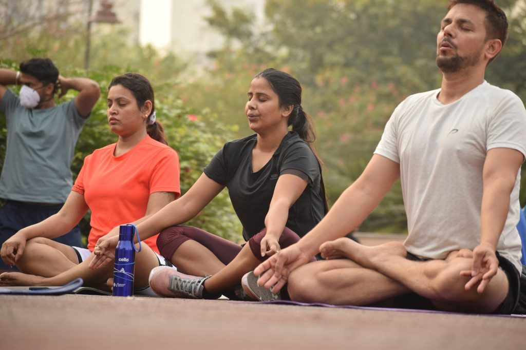 how to become a meditation teacher
